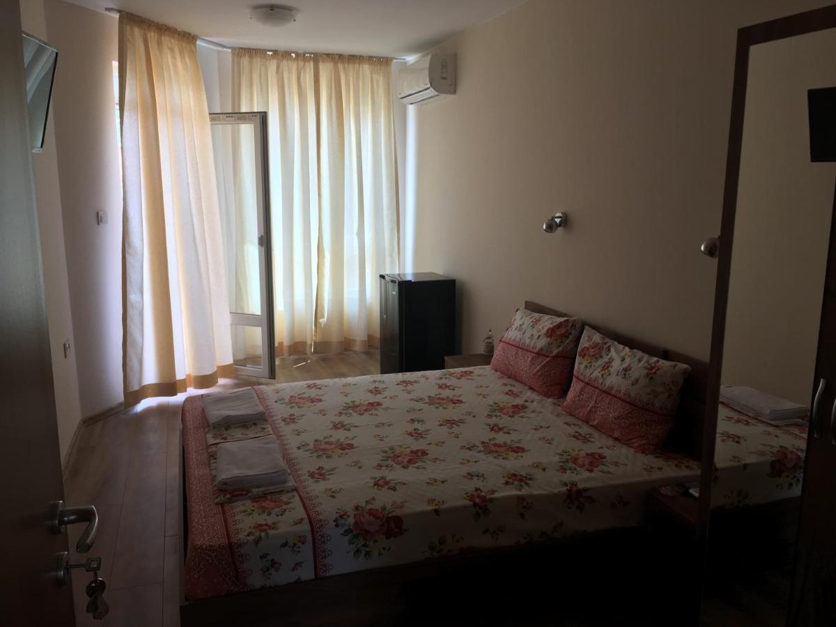 Sunny Life Hotel Nesebar Exterior photo